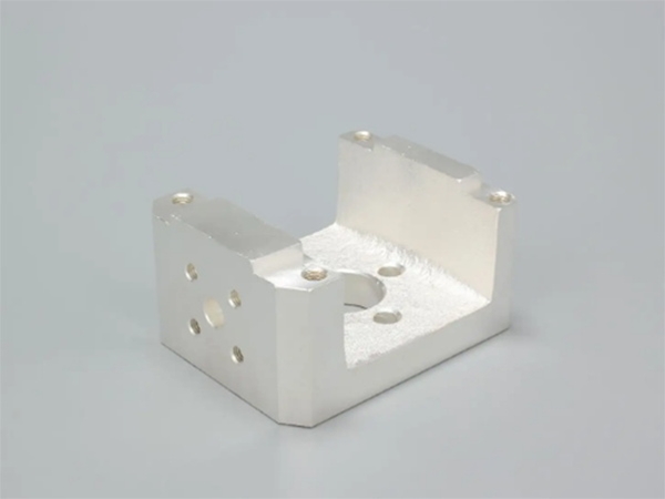 Conductive bracket