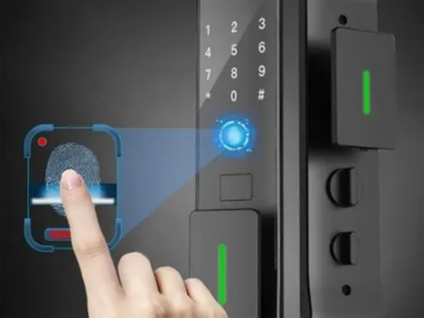 Fingerprint unlocking structure